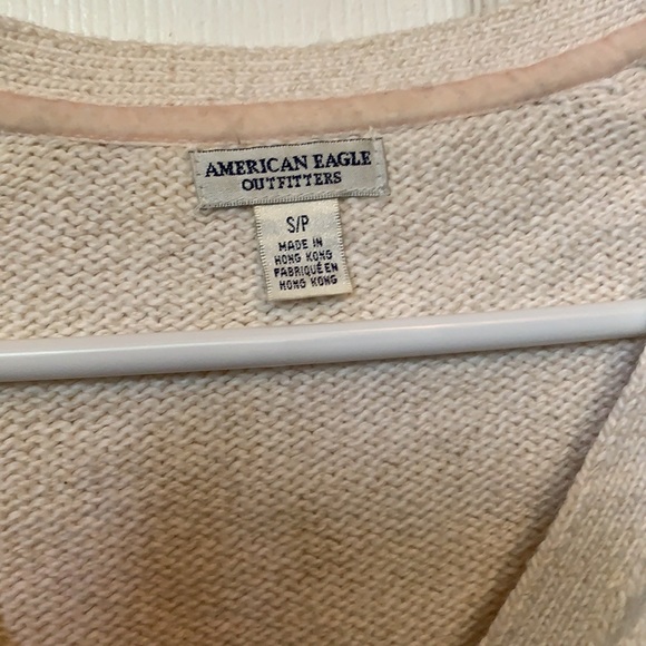 American Eagle cropped cardigan - Picture 3 of 3